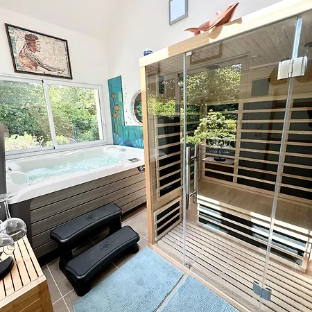 De Standing - Pleine Nature - Jacuzzi 度假居 *